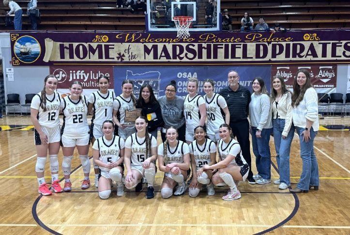 Banks boys and girls basketball teams earn trophies at state